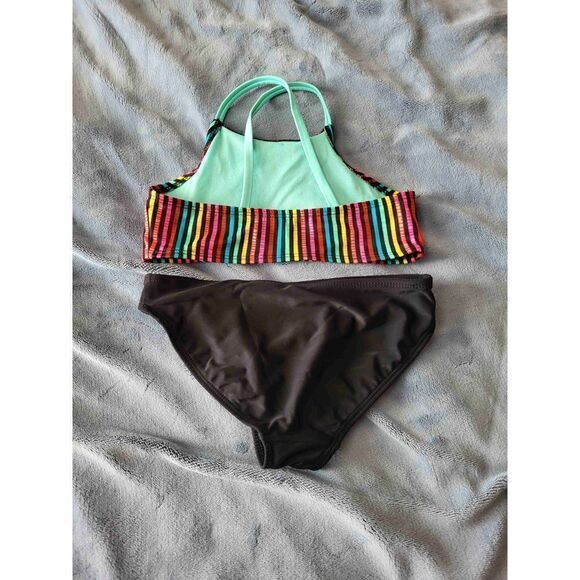 Bikini   - Picture 3 of 5